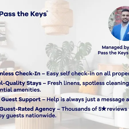 Lower Wortley 3 - Couples Haven With A Shared Kitchen - Pass The Keys 利兹