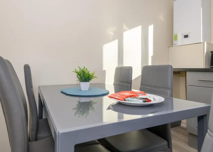 公寓 Lower Wortley 3 - Couples Haven With A Shared Kitchen - Pass The Keys 利兹