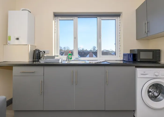 公寓 Lower Wortley 3 - Couples Haven With A Shared Kitchen - Pass The Keys