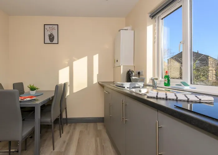 公寓 Lower Wortley 3 - Couples Haven With A Shared Kitchen - Pass The Keys 利兹